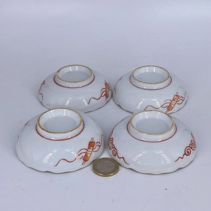 5 Chinese ceramic bowls