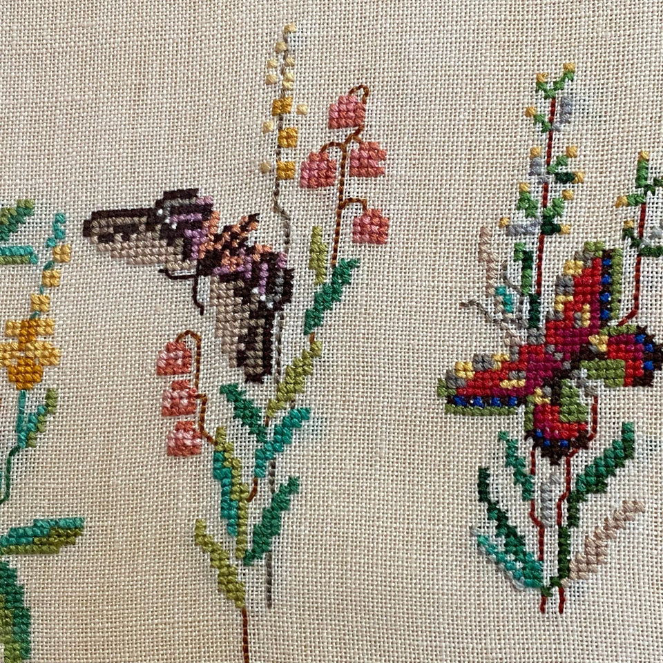 Butterflies and Flowers - Embroidery - Tapestry - Patchwork - Cottonwork