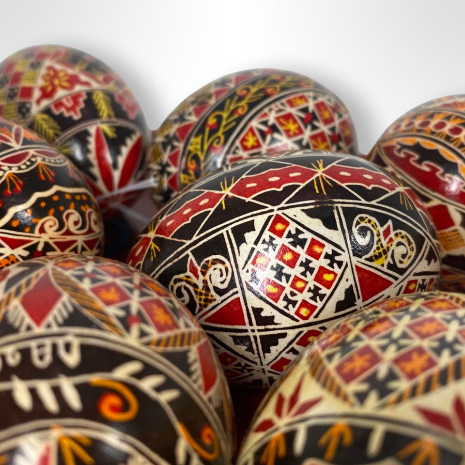 Unieke handgeschilderde Pysanky eieren - Reall eierschaal's hand beschilderd met hanger.  - Bulkverkoopprijzen beschikbaar