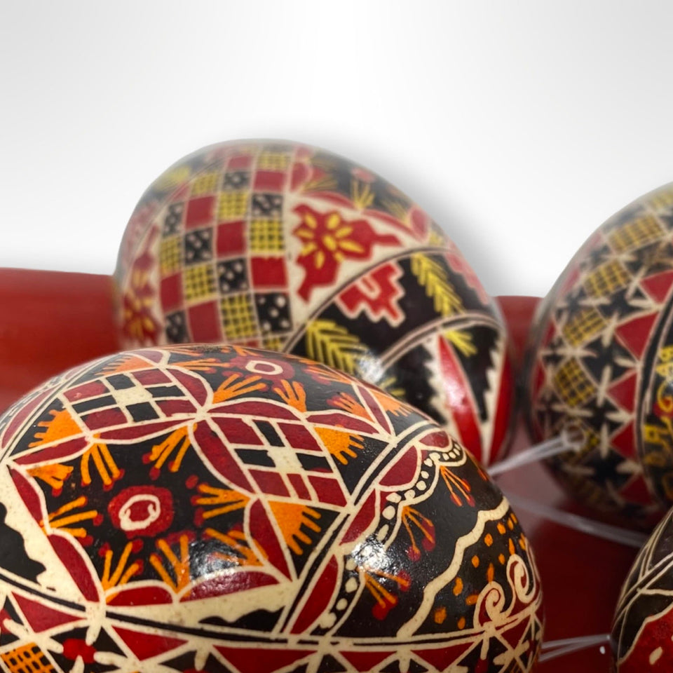 Unieke handgeschilderde Pysanky eieren - Reall eierschaal's hand beschilderd met hanger.  - Bulkverkoopprijzen beschikbaar